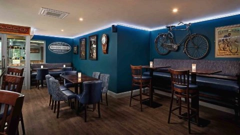 shannon-springs-hotel-bar-4