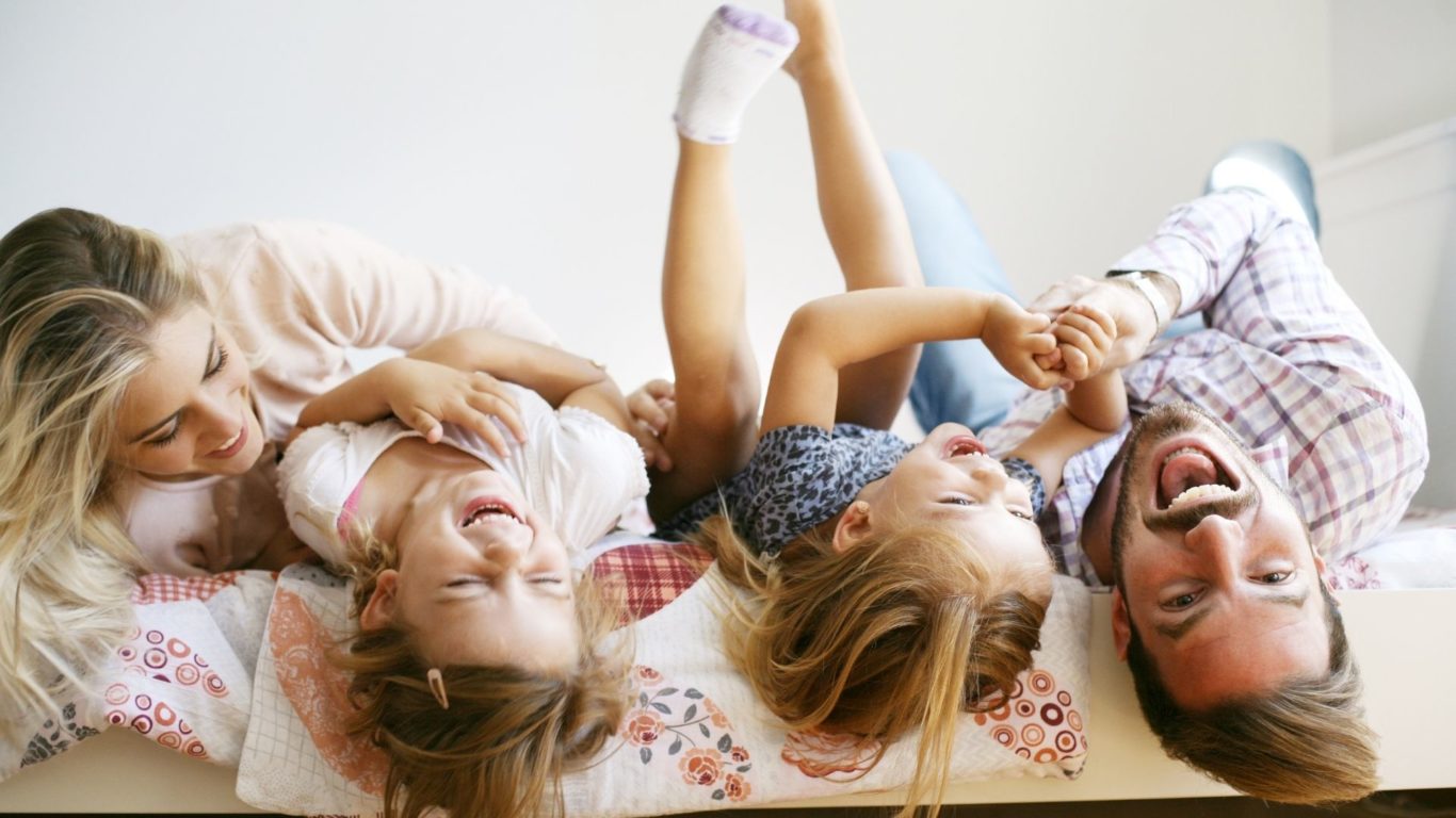 Shannon Springs Hotel_ Family on bed