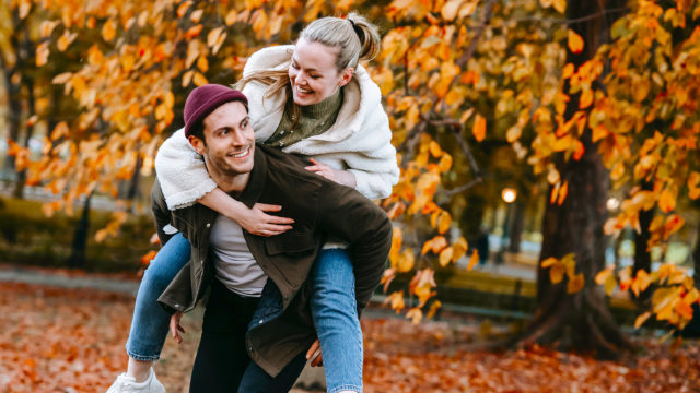 autumn-couple