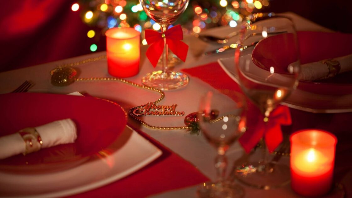 Festive Table setting Shannon Springs